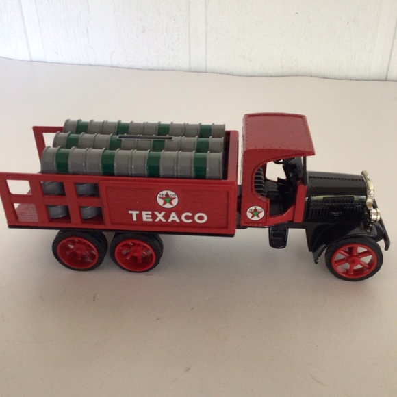 VINTAGE ERTL TEXACO FUEL TRUCK COIN BANK NWT - Picture 3 of 16